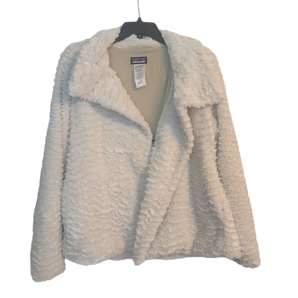 PATAGONIA WOMENS PELAGE FAUX FUR JACKET CREAM WHITE COLOR - Picture 3 of 11